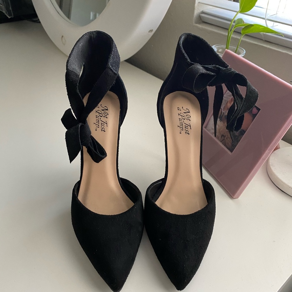 Black heels